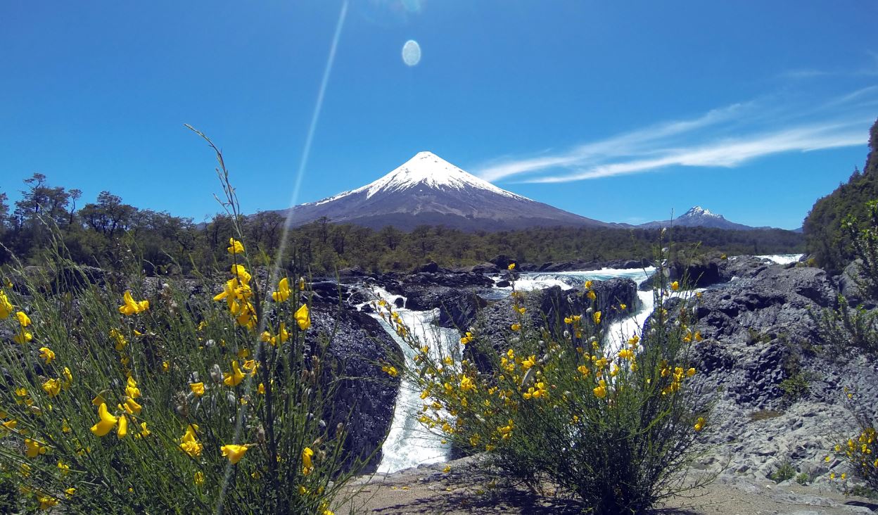 Andes Lake Crossing - Puerto Varas to Bariloche - Travel Just 4U