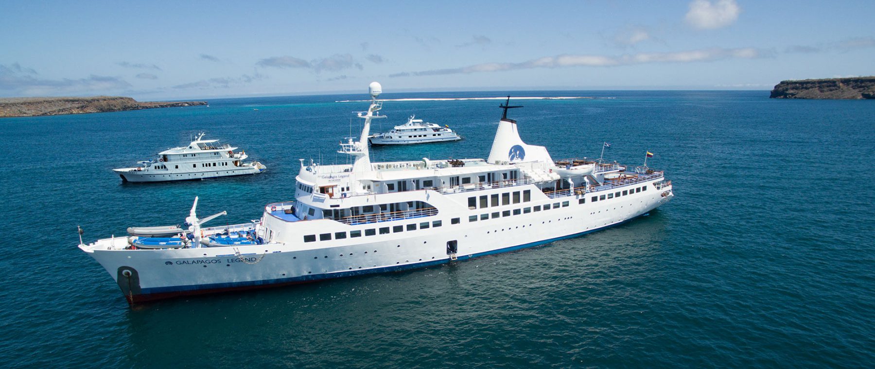 the legend cruise ship in galapagos