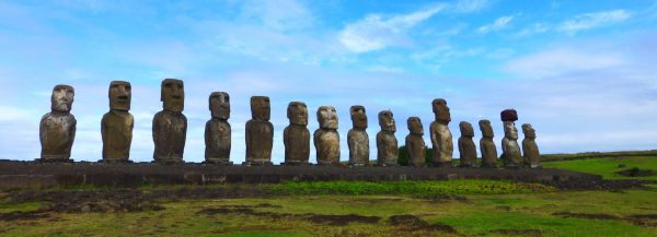 moais on easter island